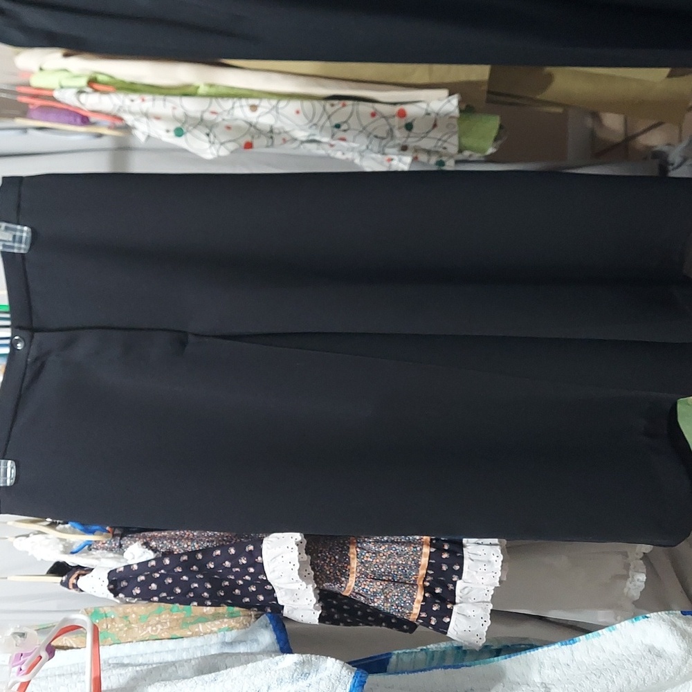Dani Max size 14m long wide leg skort invw277